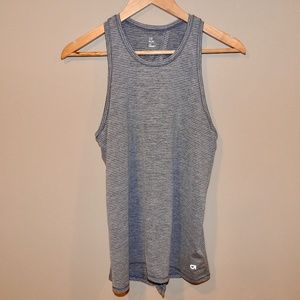 GapFit Tie Back Work Out Tank